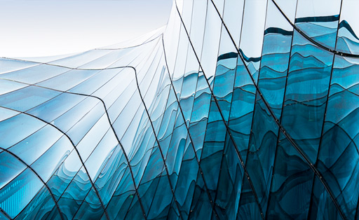 /siteassets/images/solutions/relatedassets/five-application-transformation-strategies-for-multi-cloud-success.jpg